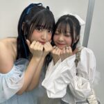 Yuna Hoshino Instagram - #ももいろ歌合戦 の時の 大好きな愛理お姉ちゃんとの写真〜！！！！🩷🩷🩷🩷 衣装もふわふわで髪の毛も似てるね〜って言って撮った写真☺️ #鹿森姉妹永久不滅です！🔥