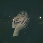 Yuna Hoshino Instagram - 大変遅くなりました。🙇🏻‍♀️՞ もう何日前だよって感じなんですが…笑 遅くなってごめんねえ😭🙏 私、19歳になりました！ わあ〜〜ラストティーンだってえ！ ええ！来年20になっちゃうよお！？！？ 早すぎるしヤバい😱😱😱 もうみんなにお祝いしてもらうのは何回目になるんだろうか…？ 11/7 0時になった瞬間に 毎年、毎年、お祝いの動画やメッセージ、 たくさん本当にありがとう。( ; ; )♡ 本人不在の誕生日会とかも、女の子ファンは開催してくれる子が多いんだけど、 本当に可愛いのよねえ…私のためにありがと。♡ もちろん！今年が初めてだよ〜って新規の方も 温かいコメントを送ってくれて…… 会いに来てくれた方もいたね。ありがとう😌💕 そして今年は、4年ぶりに生誕祭も出来ました♡ 直接顔を見ながらお祝いしてもらえるのは やっぱり何倍も嬉しかったなぁ〜〜！ しかもしかも生誕祭"LIVE"ってね、 前までの私には考えられなかったよ…笑 まだまだ、人前に立つことに慣れてなくて どうしても声が震えちゃったり、緊張はするけど みんなが優しく見守ってくれるからいつも頑張れる！ 本当に優しい方たちに囲まれてる 私は幸せ者だな〜といつも思わせてくれる みんなのことが大好きだよっ(*´³`*) 💕💕 有難いことに、19歳スタートも 新しいことに色々チャレンジさせていただいております！ イベントでは発表したのだけど、 来れなかった方たちには伝えられて無いので、 しっかりと自分の目標を残したいと思います！ 女優としての目標は 『GP帯(19:00~23:00)ドラマのレギュラー出演』 これを目標にしていきたいなと思っています！ やってみたい役とかも実はあって…… 星乃夢奈の性格って「明るい･笑顔･天真爛漫」とかがイメージ持たれやすいのかなと思ってて、 女優という職業をしているのであれば それならではの、役をしてみたいなと思ってて、 自分とは真逆の、 大人しかったり、何か重いものを背負っていたり、 或いは悪人だったり…… 色でいうと黒！！！みたいな笑 役をしてみたいな〜って思ってます！ そして18歳から新しい道を開けた アーティストとしての目標は 『アニメの主題歌を取りたい！』 これは自分でも大きすぎる目標かなと思ってるんですけど、 目標は口に出すこと、表にだすこと、 これが大事だと思ってるので！！！！😤😤 絶対に掴み取ってやるんだっ！！！！笑 18歳も、ありがたいご縁があって、 素敵なお仕事、素敵な出会いと、沢山ありました。 19歳も、目の前にある一つ一つの出来事と しっかりと向き合って、 全身全霊で そして私らしさを忘れずに頑張っていきたいと思います！ みんなだいすきい♡♡♡♡ 19歳の私にも重たい愛をたくさん届けてね？🥺🩷
