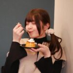 Yuna Hoshino Instagram - 今日はお仕事の空き時間にまったりとカフェに行ってきたぁ〜〜 可愛いレトロぽプリンも美味しかった(,,•﹏•,,)‪‪❤︎‬