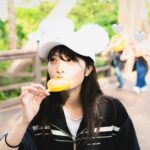 Yuna Hoshino Instagram - ディズニーのこのアイスすき〜‎🤍 あ〜また早くディズニー行きたいなあ֊ ̫ ֊𓈒𓂂𓏸