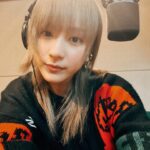 Yuna Taira Instagram - 🎙️🎧🩶 最近は新しいことに チャレンジパラダイスです💥 色んな自分との出会いに 一喜一憂しております🤸‍♀️ 4月って感じ？笑 新生活などみんなはどう？ ハリキッテるーー？🌸 凸凹ラジオも聴いてねんっ🎧