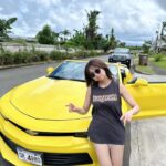 Yuno Ohara Instagram - ㅤㅤㅤㅤㅤㅤㅤㅤㅤㅤㅤㅤㅤ 写真集のオフショット😆🚘 海外での初運転は最高でした❤︎