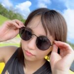 Yuno Ohara Instagram - ㅤㅤㅤㅤㅤㅤㅤㅤㅤㅤㅤㅤㅤ 写真集のオフショット😆🚘 海外での初運転は最高でした❤︎