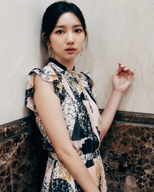 Yuto Lin Instagram - 0930
Outfit
@clubmonaco 
#clubmonacotw

Makeup
@bellllla.makeup