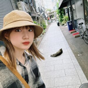 Yuuri Ota Instagram - “Yuuri’s trip! ” -Kagawa & Okinawa- 2枚組DVD
2024年3月15日発売決定✈️

今回は香川県と沖縄県に行ってきました。食べてばかりの飯テロ旅です。映像確認をしたら自分に飯テロされました。
完全受注生産で、明日12月31日23:59締切です！お忘れなく😼

年末に個人的な告知、失礼いたしました。写真を載せ忘れていたのです。汗

#香川 #沖縄 #飯テロ #旅
