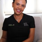 Yuyuniz Navas Instagram - 😍 Rejuvenece tu piel con nuestro increíble láser BBL. Nuestra querida @yuyuniz72 vino por su sesión y su rostro quedó increíble. Agenda en: 📲 569 32 296776 📞 56226051272 📧contacto@ginestetica.cl 🖥️www.ginestetica.cl 📍Avda. Kennedy 5118, piso 8. #ClinicaGinestetica #YuyunizNavaz #IsabelOporto #BBL #ForeverYoung