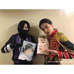 Yuzuki Hirakawa Instagram - 👑
⁡
王様戦隊キングオージャーを愛してくださった皆様
1年半本当にありがとうございました。
⁡

いやぁ泣いたなぁ〜笑
普段あまり人前で泣くタイプでは無いんですが、今回はサプライズも盛り沢山で止まらなかったです。
こんなにこの時間が永遠続けばいいのにと思ったのは初めてで、本当にそのぐらいこの作品やみんなの事が大好きなんです。

沢山のスタッフ･関係者の皆様、そしてキャストの皆様も本当にありがとうございました！
こんなに素敵な方々に囲まれて過ごしたこの時間は私の宝物です。
⁡

これからも王様戦隊が皆様の心の中に居て、日々の生活を少しでも支えられる存在になっていたら嬉しいです。

⁡
｢離れていても、ずっと一緒だ｣

皆様からの応援届いてましたよ！
沢山の愛をありがとうございました💜

改めまして、キングオージャーを応援して頂き、そして愛して頂きありがとうございました！
⁡
では、またどこかで🦋
⁡
#王様戦隊キングオージャー
#キングオージャー
#キングFLT
#ゴッカンは不動