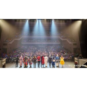 Yuzuki Hirakawa Instagram - 👑
⁡
王様戦隊キングオージャーを愛してくださった皆様
1年半本当にありがとうございました。
⁡

いやぁ泣いたなぁ〜笑
普段あまり人前で泣くタイプでは無いんですが、今回はサプライズも盛り沢山で止まらなかったです。
こんなにこの時間が永遠続けばいいのにと思ったのは初めてで、本当にそのぐらいこの作品やみんなの事が大好きなんです。

沢山のスタッフ･関係者の皆様、そしてキャストの皆様も本当にありがとうございました！
こんなに素敵な方々に囲まれて過ごしたこの時間は私の宝物です。
⁡

これからも王様戦隊が皆様の心の中に居て、日々の生活を少しでも支えられる存在になっていたら嬉しいです。

⁡
｢離れていても、ずっと一緒だ｣

皆様からの応援届いてましたよ！
沢山の愛をありがとうございました💜

改めまして、キングオージャーを応援して頂き、そして愛して頂きありがとうございました！
⁡
では、またどこかで🦋
⁡
#王様戦隊キングオージャー
#キングオージャー
#キングFLT
#ゴッカンは不動
