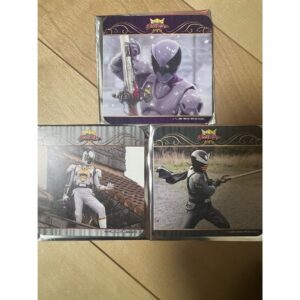 Yuzuki Hirakawa Instagram - #スーパー戦隊レストラン 

母と2人でお邪魔してきました〜！
クワガタオージャーの席だった！

「潜入捜査フロート」美味しかったです😆
コースターはチームオセロが揃いました‎🤍💜🖤

サインも書かせて頂いたので
是非皆様遊びに行ってみてください✨️

ピースしかなかった笑

 #王様戦隊キングオージャー 
 #キングオージャー