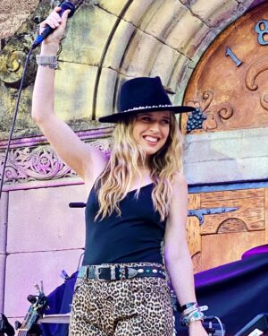 ZZ Ward Thumbnail - 807 Likes - Top Liked Instagram Posts and Photos