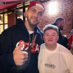 Zarina Golubtsova Instagram - Обожаю свою работу за то что она дает возможность знакомиться с классными людьми🫶🏼 Расскажи про свою работу👇🏽