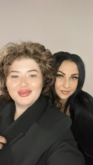 Zarina Golubtsova Instagram - Будем отращивать кудри 😉