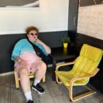 Zarina Golubtsova Instagram - Ребята, ну как вам погодка? Лично у нас в Москве всю неделю 35 градусов🥲😰 Спасает только 🌊 и 🍦