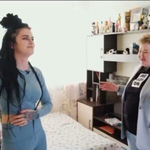 Zarina Golubtsova Instagram - А ты уже посмотрел выпуск с @evilibronte ?
