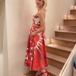 Zeta Douka Instagram - About last night 🧿 Thank you @themiszc for inviting me to your annual party and making me feel girlier in this amazing deux-pieces dress ! @marianafpliotou you are always my best date 💕 #themisz #boutique #party #happycrowd