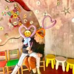Zeta Douka Instagram - When life gives you party, have fun! Happy birthday Lydia 🎈🎈🎈 @penelopeanastasopoulou @fotisbenardo να την χαίρεστε! ❤️❤️ #birthday #birthdaygirl #party #havingfun #motheranddaughter #friends