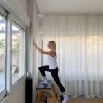 Zeta Douka Instagram - Μια καρέκλα , αλλιώτικη από τις άλλες. Μια καρέκλα, με πολλαπλά οφέλη. Μια καρέκλα που προσφέρει ποικιλία ασκήσεων για ενδυνάμωση και συναρμογή. Και πόσο φαίνεται η διαφορά που έχει η μια πλευρά από την άλλη! Ιδιως αν υπάρχει τραυματισμός ή αδυναμία (Βλέπε 1ο ποστ δυνατό πόδι , 2ο ποστ - τραυματισμένο πόδι). #pilates #pilateschair