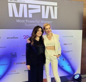 Zeta Douka Instagram - Την προηγούμενη Τρίτη πραγματοποιήθηκε το Most Powerful Women Summit 2024 , που οργάνωσε με μεγάλη επιτυχία και φέτος το @fortunegreece. 
Ήταν μία ημερίδα αφιερωμένη στην γυναικεία επιχειρηματικότητα όπου γυναίκες από όλους τους κλάδους , είχαμε την ευκαιρια να συναντηθούμε και να μοιραστούμε απόψεις και ιδέες για το παρόν και το μέλλον της δυναμικής μας παρουσίας στην ελληνική και παγκόσμια κοινωνία. 
Με την ιδιότητα μου κυρίως ως ιδρύτριας και προέδρου της ΜΚΟ ανάσα , που υποστηρίζει τους πάσχοντες από Διαταραχές Πρόσληψης Τροφής, είχα την χαρά να συναντηθώ επί και εκτός σκηνής, με την υπέροχη Λαμπρίνα Μπαρμπετάκη  @lab_399 , CEO της φαρμακευτικής @abbvie_greece , και να μιλήσουμε για την υποχρεωτική κατάρριψη των στερεοτύπων και των συνδρόμων που δυσκολεύουν το φύλο και την επαγγελματική μας πορεία, όπως το «Good Girl Syndrome», τονίζοντας ιδιαιτέρως την σημασία της γυναίκειας αλληλοϋποστηριξης  και αυτογνωσίας στην επαγγελματική και προσωπική μας εξέλιξη. 
Στο τέλος, υποσχεθήκαμε η μία στην άλλη να βρούμε τον χρόνο να γίνουμε φίλες, επισφραγίζοντας το με μια ζεστή μια εγκάρδια αγκαλιά. 
❤️
Ευχαριστώ πολύ το @fortunegreece και την @aparetzoglou για την πρόσκληση καθως και την καταπληκτική συντονίστρια της συζήτησής μας @ioan_thom , που μας επέτρεψε να … παρασυρθούμε και να γίνουμε μια όμορφη παρέα. 
Ευχαριστώ πολύ και τη φίλη μου @kiapap1 , που πάντα ξέρει να φέρνει σε επαφή ανθρώπους με κοινούς στόχους κι ενδιαφέροντα ❤️ 
Και του χρόνου , με ακόμη μεγαλύτερα επιτεύγματα για ακόμη περισσότερες γυναίκες! 

#fortunegreece #mostpowerfulwomensummit2024 #womenempowerment #womensupportingwomen