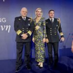 Zeta Douka Instagram - Είχα την τιμή και την χαρά να παρουσιάσω ακόμη μία χρονιά την 31η απονομή των βραβείων Amver που διοργάνωσε το Propeller Club Port of Piraeus, στις ναυτιλιακές εταιρείες και τα πλοία που συνέβαλαν στην διάσωση ανθρώπων την χρονιά που μας πέρασε. Σε μια άκρως λαμπερή βραδιά, είχε την τιμητική της η «Ναυτοσύνη», το σύνολο δηλαδή των υψηλών αξιών και ικανοτήτων , του φιλότιμου και της αλληλεγγύης , της ανθρωπιάς και του σεβασμού, που πρέπει να έχουν οι άνθρωποι που εργάζονται στη θάλασσα αλλά και γενικότερα. Συγχαρητήρια για την άψογη διοργάνωση κι εύχομαι και του χρόνου , με ακόμα μεγαλύτερα επιτεύγματα! Ευχαριστώ πολύ τον πρόεδρο του Propeller club , Κωστή Φραγκούλη ( @costisfrangoulis )και το διοικητικό συμβούλιο (ιδιαιτέρως την Ά Αντιπρόεδρο @danaebezantakou) για την εμπιστοσύνη ακόμη μια χρονιά Ευχαριστώ την υπέρλαμπρη Χρυσάνθη Στεφάνου (@chrysanthi__s )για τον -πάντα- καλό κι ενθαρρυντικό της λόγο Τέλος, ευχαριστώ την αγαπημένη μου θεία Τερέζα, που δέχτηκε να με συνοδεύσει , Και έκανε θραύση με την εμφάνιση και την κομψότητα της 💜 Mua-hair @filippageorgia Dress @giorgiap_fashion #amverawards2022 #propeller #propellerclubpiraeus #ceremony #hostess