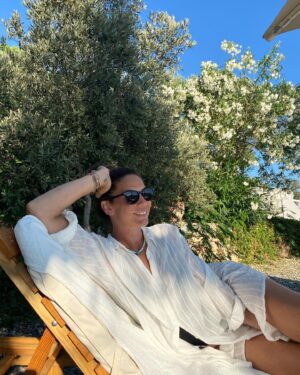 Zeynep Beşerler Instagram - 41🧿Agirligi  uzerime cöktü desem yalan olur 😂Cok sukur ruh hala 20🥳🥳 #itsmybirthday 🥂🎂♥️