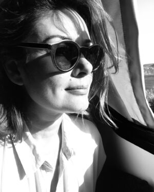 Zeynep Gülmez Instagram - 🖤🤍