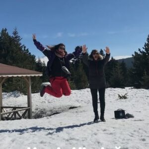 Zeynep Gülmez Instagram - Yaz günü kış tbtsi atılır🥳 #tbt