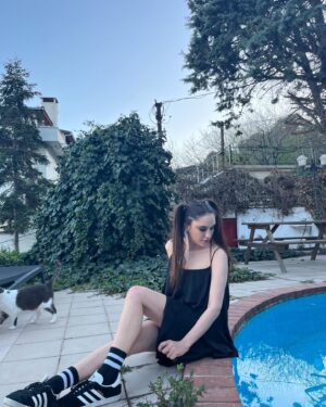 Zeynep Koçak Instagram - göbek moda olsun
