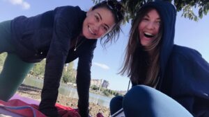 Zeynep Kumral Instagram - Arkadaşçılık...👩🏼‍🤝‍👩🏻