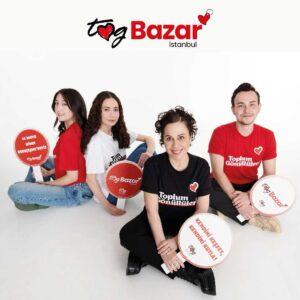 Zeynep Ozbatur Atakan Instagram - 14 Mayıs  #TOGBAZAAR günü❤️#toplumgönüllülerivakfı #14MayısDivanKuruçeşme @togvakif