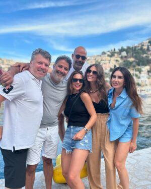 Zeynep Özder Instagram - 🖤🖤🖤