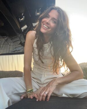 Zeynep Özder Instagram - 🤍🤍🤍