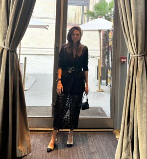 Zeynep Özder Instagram - 🖤🖤🖤