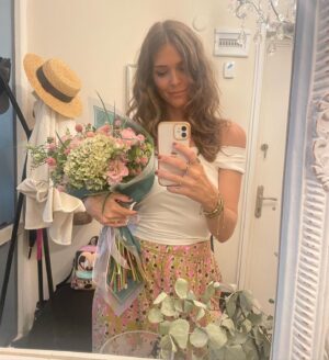 Zeynep Özder Instagram - 🌸🌸🌸