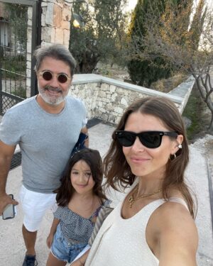 Zeynep Özder Instagram - Birthday girl🧡