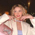 Zeynep Atılgan Instagram - hey curlyy headd