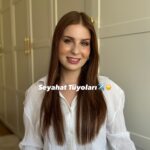 Zeynep Özkaya Instagram - Dostlarım size de benim gibi tatile gitmek çook keyifli ama tatil rezervasyonları hep çok mu zor geliyor?😂🙋🏼‍♀Peki uçak bileti, otel rezervasyonu ve araba kiralama gibi tüm rezervasyonlarınızı Pazarama Tatil ile tek bir platformdan yapabileceğinizi söylesem🤩 1-31 Mayıs tarihleri arasında çok güzel avantajlarla tatilinizi planlamayı unutmayın✈️ 🏝 @pazarama #işbirliği