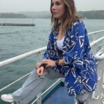 Zeynep Koltuk Instagram - Hava tam tatile gitmek için arabayla uzun yola çıkılacak gibi değil mi ya🤩🤩🤩