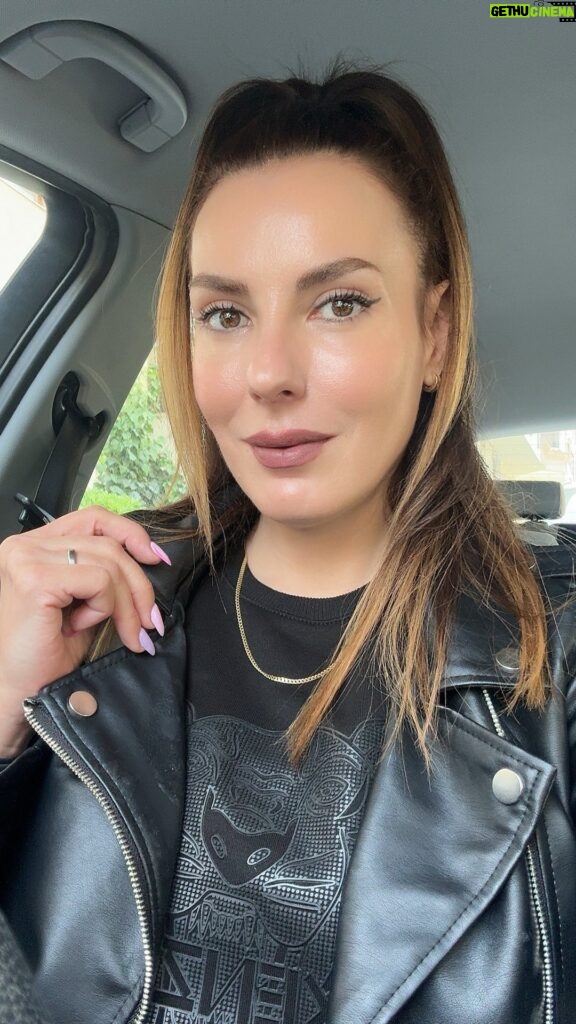 Zeynep Koltuk Instagram - Sizin cevabınız ne oldu? Antik Mısır’da yaşasaydınız cennete girebiliyor muymuşsunuz? Yorumlarda buluşalım🙋🏼‍♀️