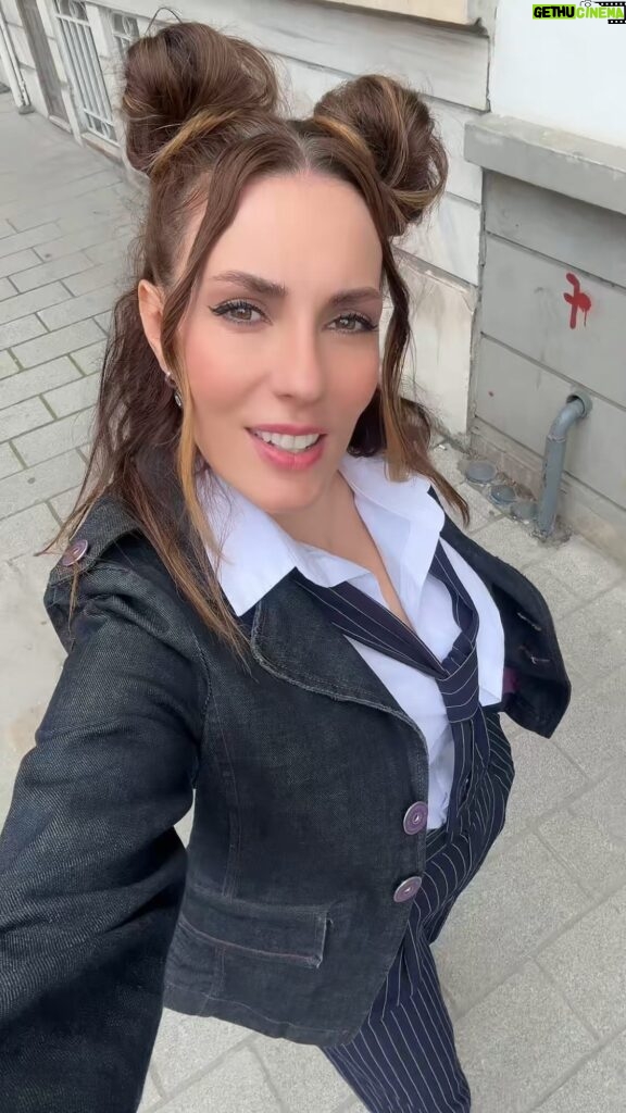 Zeynep Koltuk Instagram - Bütün parçaların toplamından büyüktür💪🏻 10 > 2 5 3