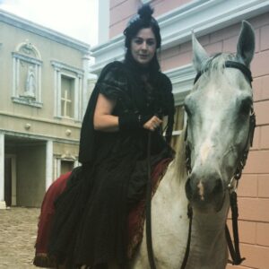 Zeyno Eracar Instagram - Uzun yıllar zeyna konuştum , lakin hiç oynamamış idim :))
