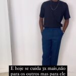 Zezeh Barbosa Instagram - Black is beautiful!✊🏾❤️ Amar a si mesmo é resistir todos os dias, sendo preto. Pra refletir!✊🏾❤️ Via @marcviini | @sitemundonegro ✊🏾❤️ . . . . #antiracismo #antiracista #racismoécrime #racismonão #racismoestrutural #racistasnãopassarão #racismoinstitucional #educacaoantirracista