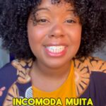 Zezeh Barbosa Instagram - Recado de hoje: @diasdecacho resumiu tudo!🤎 Todos merecem ser felizes, né? Viva a felicidade da mulher negra!! :)✊🏾 Ótima noite, amoresssss🍀 . . . . #antiracismo #antiracista #racismoestrutural #racismoécrime #racistasnãopassarão #racismoinstitucional #educacaoantirracista #racismonão #racismonao #consciencianegra #mulhernegra #mulheresnegras