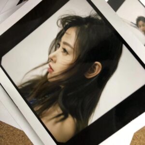 Zhang Tian'ai Instagram - 🌹？