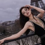 Zhong Chuxi Instagram - I don’t feel any cold, because…… hahaha @giambattistavalliparis @giambattistavalli #giambattistavalli