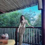 Zhong Chuxi Instagram - 🕶️☀️