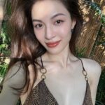 Zhong Chuxi Instagram - 🕶️☀️