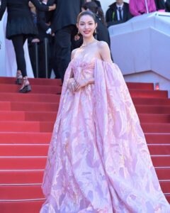 Zhong Chuxi Instagram - Thanks @lorealparis 🌸 #LorealParisCannes #CannesFilmFestival