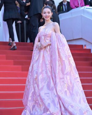 Zhong Chuxi Instagram - Thanks @lorealparis 🌸 #LorealParisCannes #CannesFilmFestival