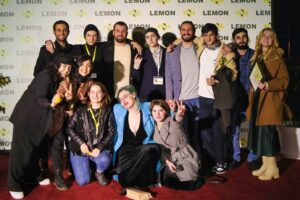 Ziba Karamali Instagram - .
تهاتر برنده جایزه بهترین کارگردانی از جشنواره بین المللی فیلمهای کوتاه باتومی - LemOn

تبریک به همه عوامل عزیزم و صد البته عماد عزیز برای رقم زدن این همکاری ارزشمند😍 @emad.araad
. 
Another Award for BARTER
Best Directing at Batumi International Short Film Festival - Batumi.
.
Congratulations to the cast and crew. 
Thanks to festival team and the jury.
.

پ.ن: این جایزه برای ما خیلی ارزشمنده و یادآور خاطرات بی نظیری از شهر زیبای باتومی. 
Thank you LemOn. We love you guys and we miss you a lot😍🧡

👗 by @elin.collection

#barter_2021