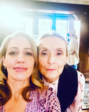 Zibby Allen Instagram - Some cutie cast #bts moments, season 4 

#virginrivernetflix #virginriverseries #virginriverseason4 #virginriverbts @netflix @virginriverseries